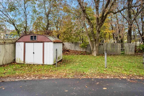 32 Howard Court Keene NH 03431