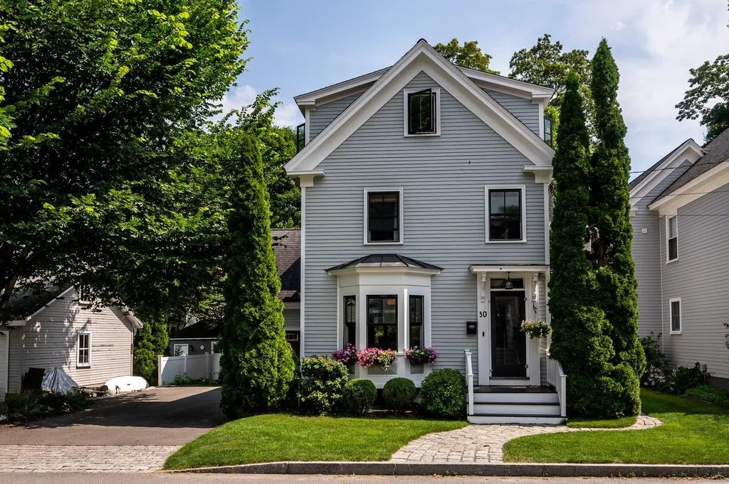 30 Spring Street Portsmouth NH 03801