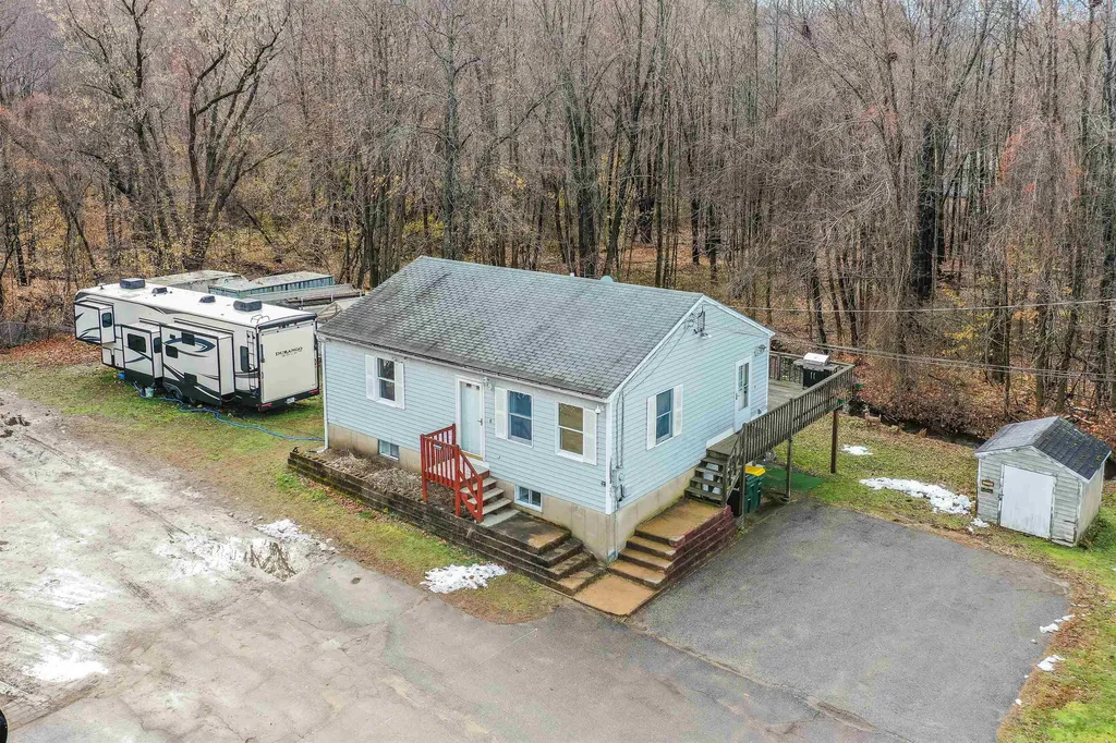 25 Mathews Court Laconia NH 03246