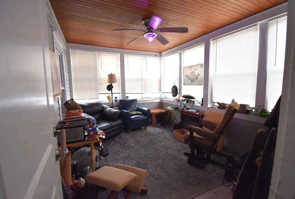 7 Ritter Street Nashua NH 03060