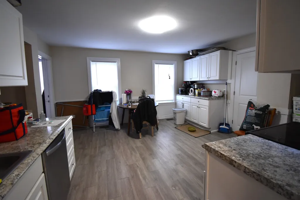 7 Ritter Street Nashua NH 03060