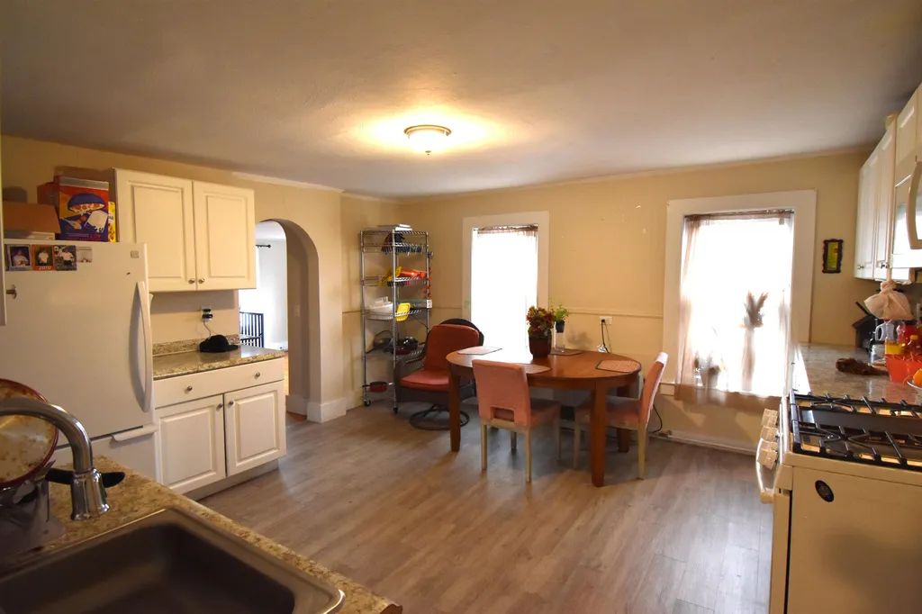 7 Ritter Street Nashua NH 03060