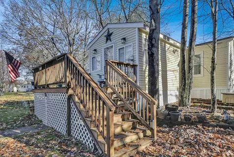 11 Limestone Way North Hampton NH 03862