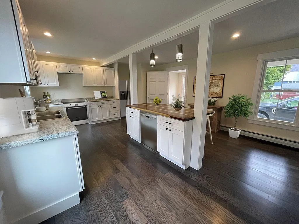 17 Engrem Avenue Rutland City VT 05701