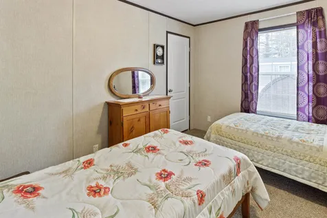 6 Pioneer Avenue Bath NH 03740