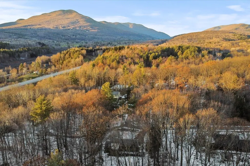 257 Nottingham Park Manchester VT 05255