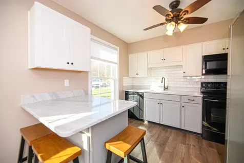 10 Independence Way Laconia NH 03246