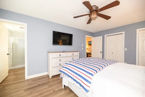 10 Independence Way Laconia NH 03246
