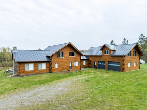 1666 South Albany Road Craftsbury VT 05826