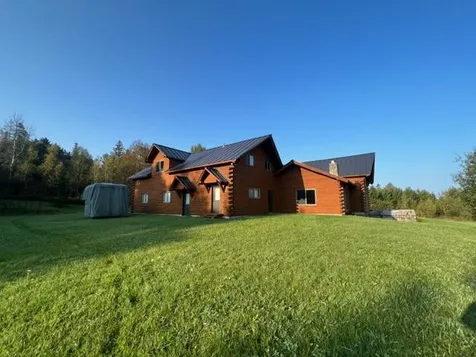 1666 South Albany Road Craftsbury VT 05826