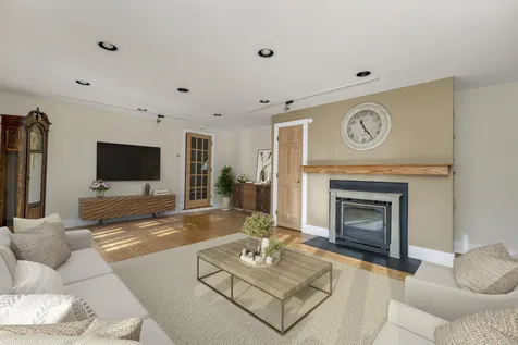 234 Parker Road Goffstown NH 03045