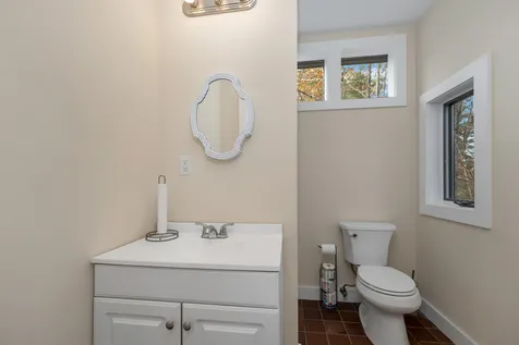 234 Parker Road Goffstown NH 03045