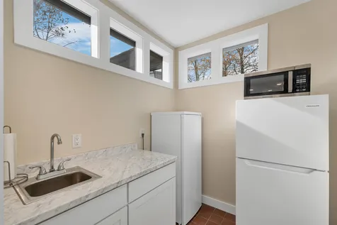 234 Parker Road Goffstown NH 03045