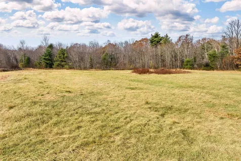 234 Parker Road Goffstown NH 03045