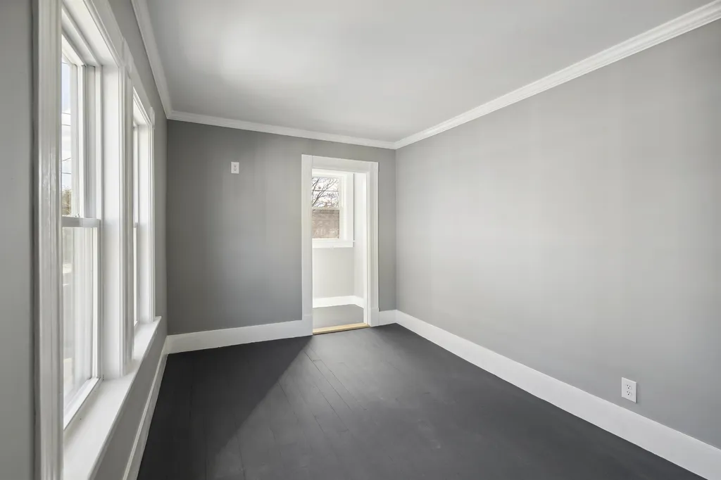 40 Pine Street Laconia NH 03246