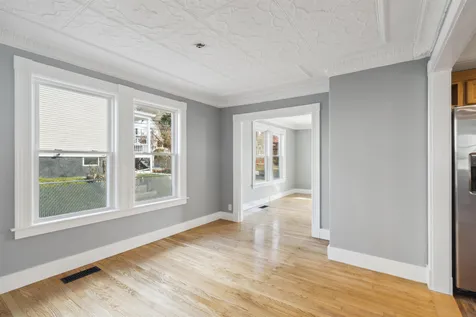40 Pine Street Laconia NH 03246
