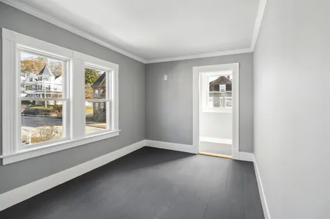 40 Pine Street Laconia NH 03246