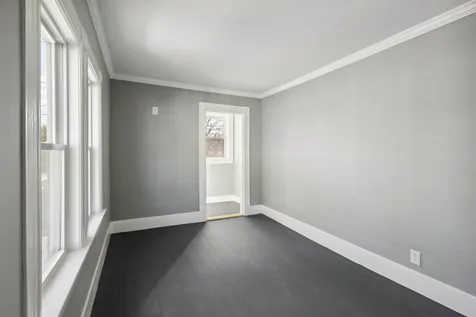 40 Pine Street Laconia NH 03246