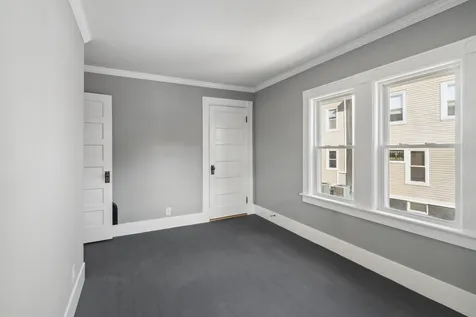 40 Pine Street Laconia NH 03246