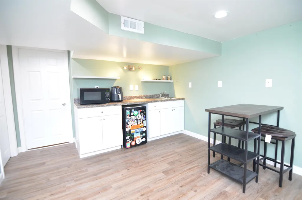 8 Grover Street Concord NH 03301