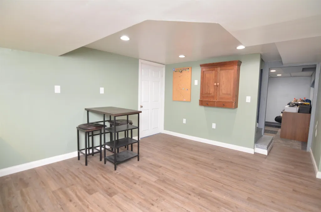 8 Grover Street Concord NH 03301