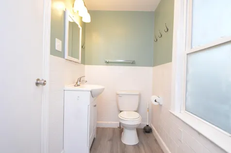 8 Grover Street Concord NH 03301