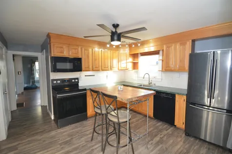 8 Grover Street Concord NH 03301