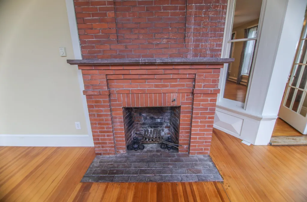 27 Cushing Street Dover NH 03820