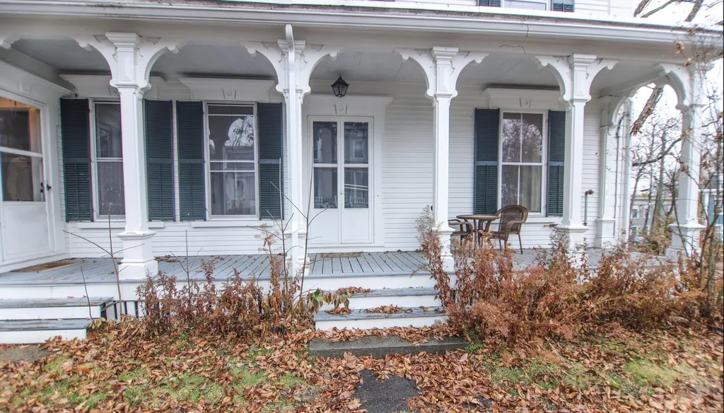 27 Cushing Street Dover NH 03820