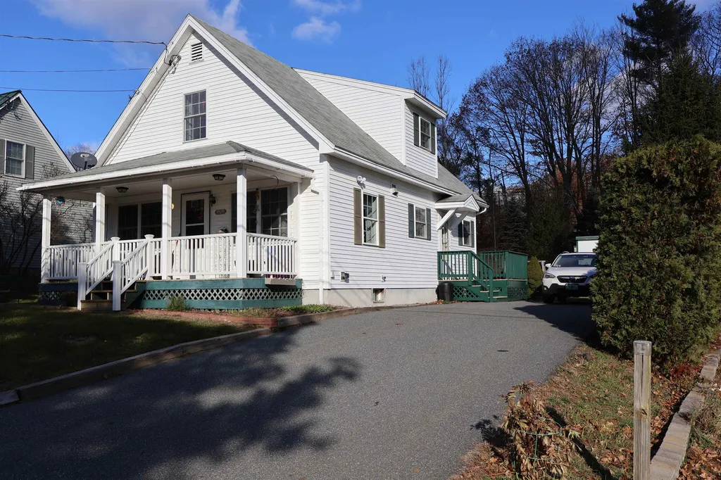 134 Acorn Street Hartford VT 05001