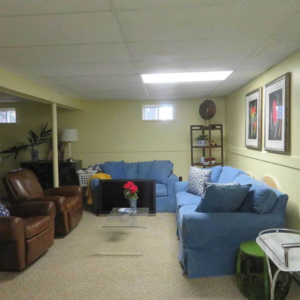 33 Wicwood Shores Road Meredith NH 03253