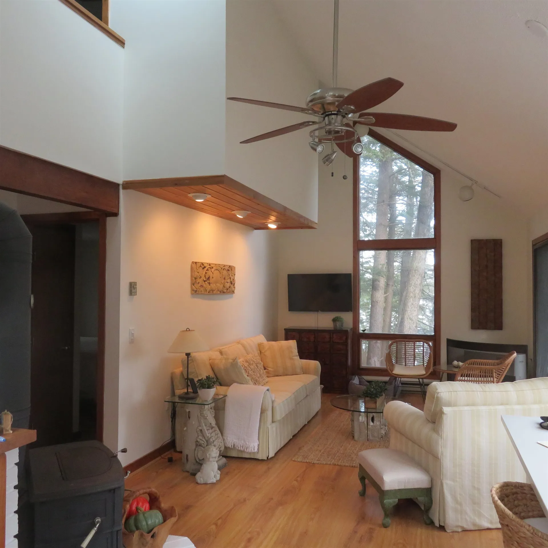 33 Wicwood Shores Road Meredith NH 03253
