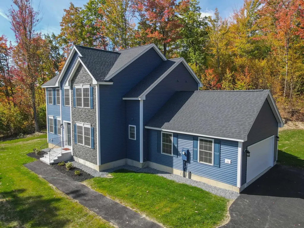 11 Hickorywood Circle Meredith NH 03253