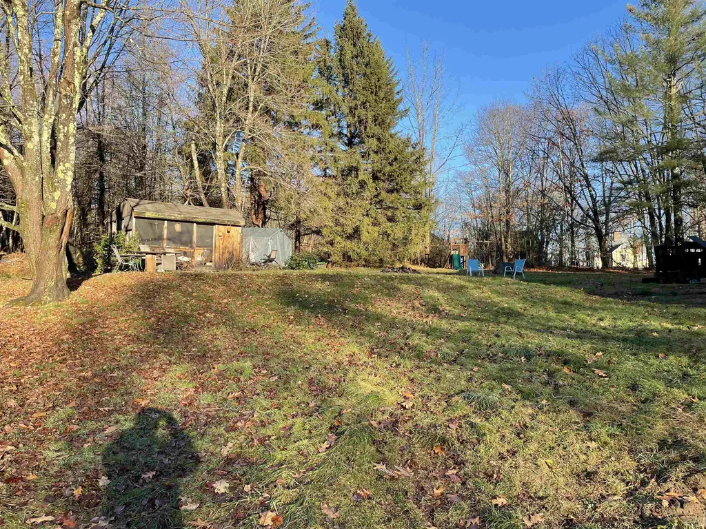 290 Cochran Hill Road New Boston NH 03070