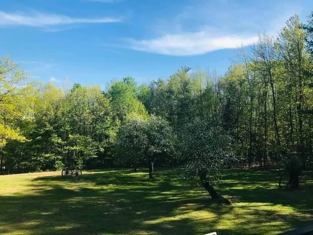 290 Cochran Hill Road New Boston NH 03070
