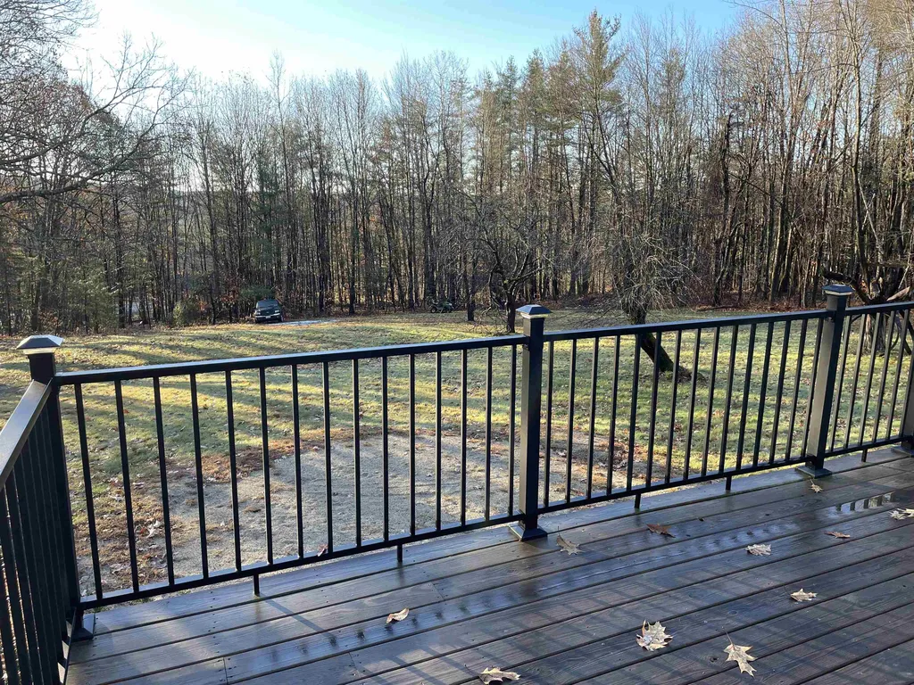 290 Cochran Hill Road New Boston NH 03070