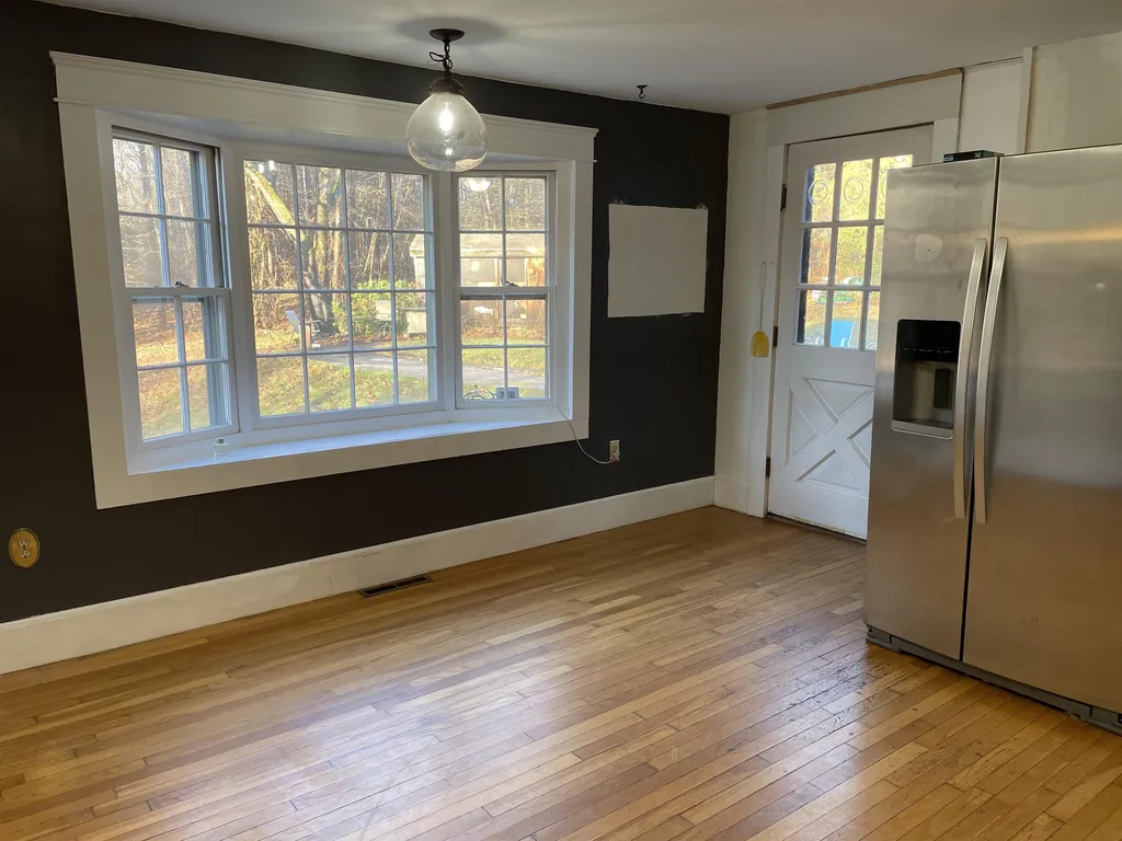 290 Cochran Hill Road New Boston NH 03070