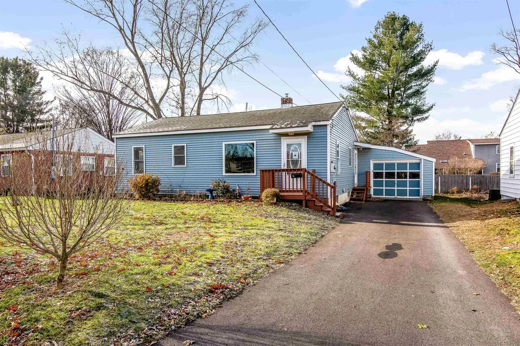 12 Abnaki Avenue Essex VT 05452