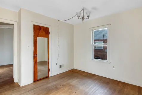 12 Abnaki Avenue Essex VT 05452