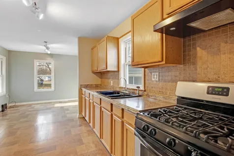 12 Abnaki Avenue Essex VT 05452