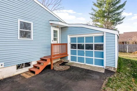 12 Abnaki Avenue Essex VT 05452