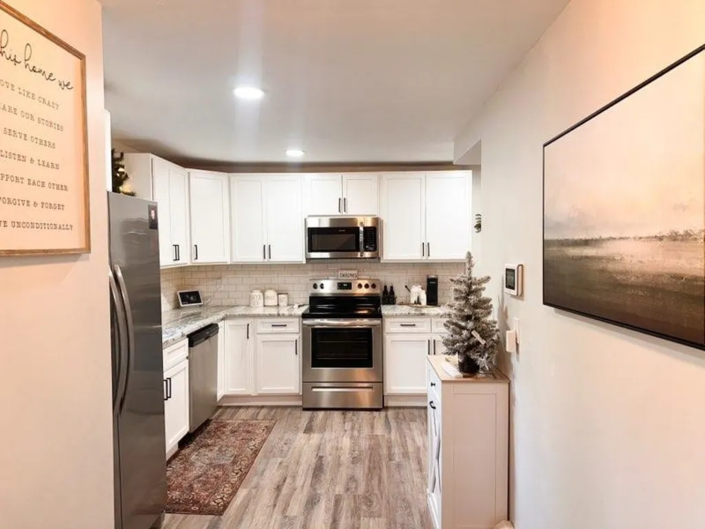 69 Dickinson Road Keene NH 03431