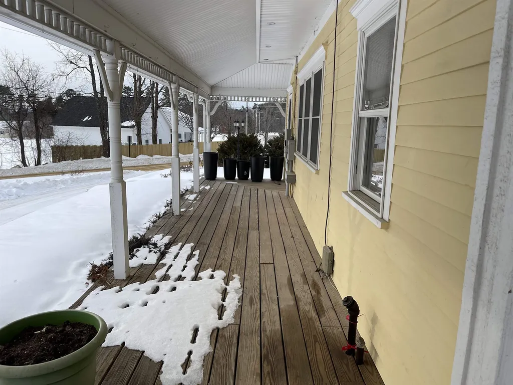 123 Willow Road Sanbornton NH 03269