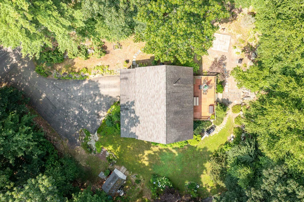 124 Lakeside Oaks Drive Barrington NH 03825
