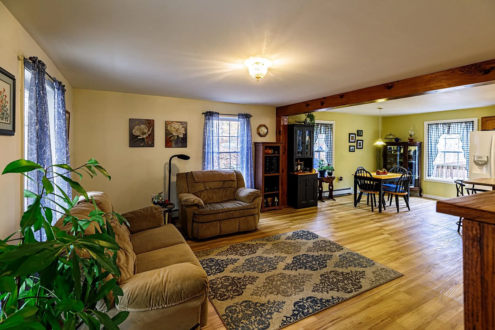124 Lakeside Oaks Drive Barrington NH 03825
