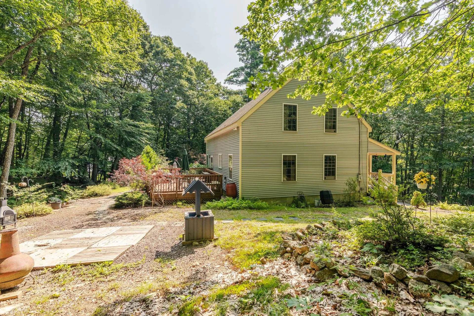 124 Lakeside Oaks Drive Barrington NH 03825