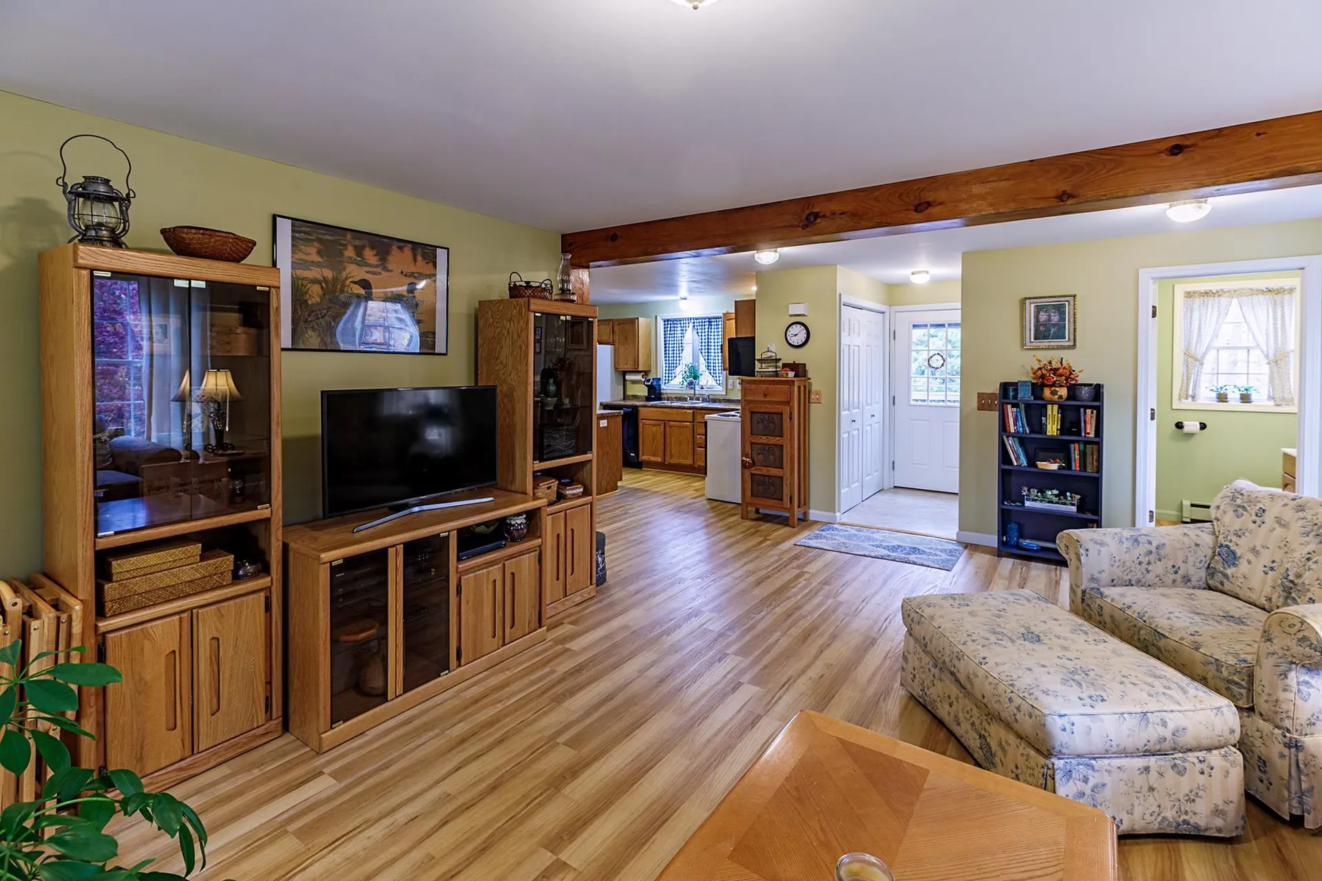 124 Lakeside Oaks Drive Barrington NH 03825