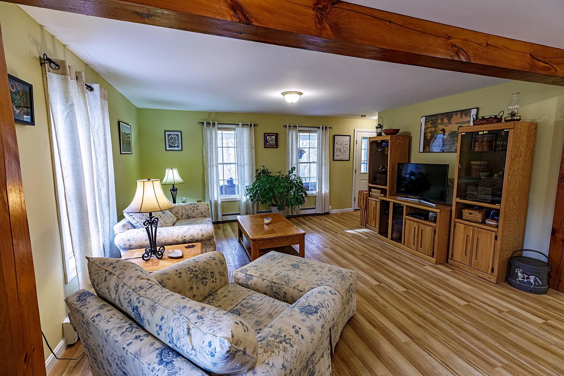 124 Lakeside Oaks Drive Barrington NH 03825