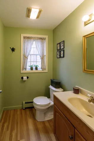 124 Lakeside Oaks Drive Barrington NH 03825