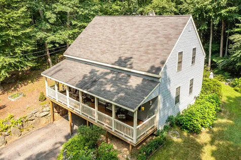 124 Lakeside Oaks Drive Barrington NH 03825